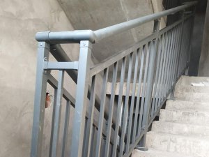 楼梯扶手定做到安装要多长时间？