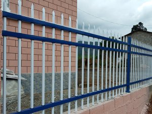 锌钢护栏维护保养方法