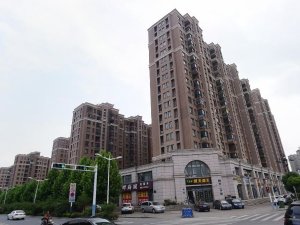 安庆钱江江畔尚城小区空调护栏、楼梯扶手定制