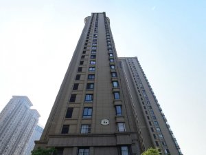 合肥城建琥珀五环城小区百叶窗、楼梯扶手定制