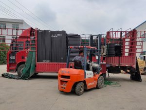 金用护栏2021年5月25日锌钢百叶窗发货！