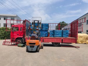 金用护栏2021年6月4日锌钢阳台护栏发货!