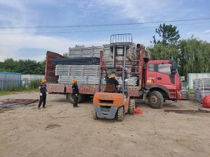 金用护栏2021年6月24日锌钢阳台护栏发货!