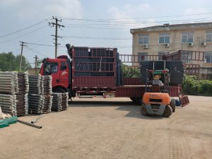 金用护栏2021年8月2日锌钢百叶窗发货！