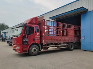 金用护栏2021年9月1日锌钢百叶窗发货!