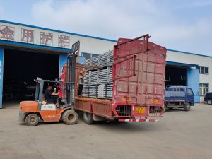 金用护栏2021年9月2日锌钢阳台护栏发货!