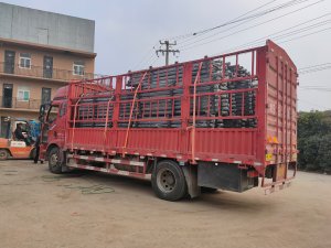 金用护栏2021年10月22日锌钢连廊护栏发货！