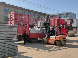 金用护栏2021年11月25日锌钢组装式护栏发货!