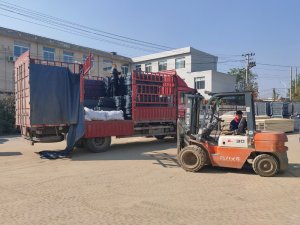 金用护栏2021年11月27日锌钢栏杆发货!