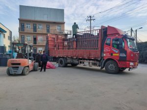 金用护栏2021年12月1日锌钢百叶窗发货!