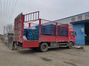 金用护栏2022年1月5日锌钢阳台栏杆装车发货!