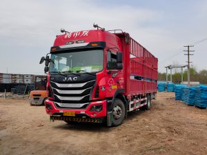 金用护栏2022年4月1日护窗栏杆装车发货!