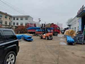 金用护栏2022年4月2日锌钢组装栏杆装车发货!