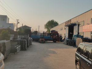 金用护栏2022年4月11日锌钢组装栏杆装车发货!