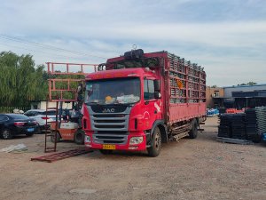 金用护栏2022年7月13日锌钢护窗栏杆装车发货！