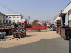 金用护栏2022年12月16日锌钢百叶窗装车发货！