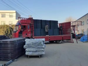 金用护栏2022年12月20日锌钢空调护栏装车发货！