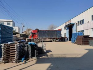 金用护栏2022年12月23日锌钢飘窗护栏装车发货！