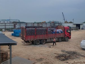 金用护栏2023年4月23日锌钢组装式栏杆装车发货！