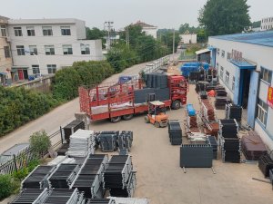 2023年6月17日锌钢飘窗栏杆装车发货！