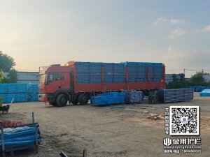 2023年8月12日锌钢阳台护栏装车发货！