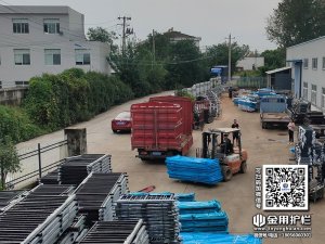 2023年9月13日锌钢飘窗护栏装车发货!