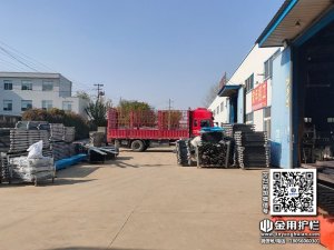 2023年12月2日锌钢护窗栏杆装车发货！