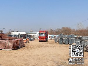 2024年1月13日锌钢百叶窗装车发货！