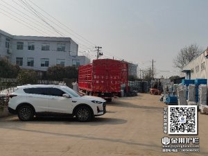 2024年3月16日锌钢连廊护栏装车发货！