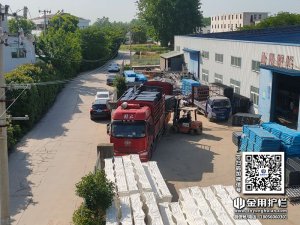 2024年5月13日锌钢百叶窗装车发货!