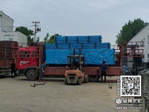 2024年6月11日锌钢阳台护栏装车发货！