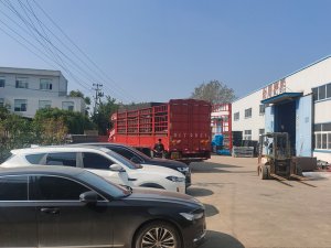 2024年10月24日锌钢围墙护栏装车发货!