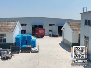 2025年7月2日锌钢护窗栏杆装车发货！