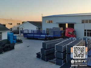 2025年7月24日锌钢护窗栏杆装车发货！