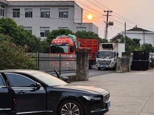 2026年6月3日锌钢阳台栏杆装车发货！