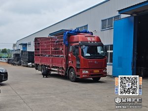 2026年7月18日锌钢护窗栏杆装车发货！